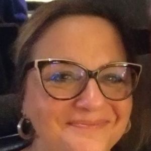 Meet your Posher, Cindy